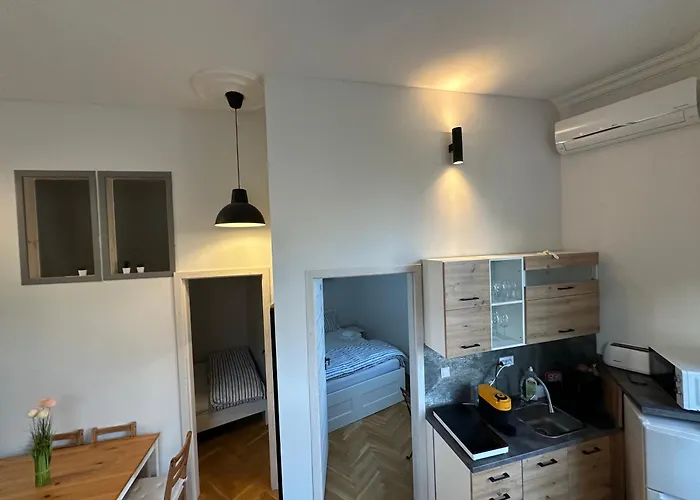Saffron Apartment City Center Panoramic Balcony
